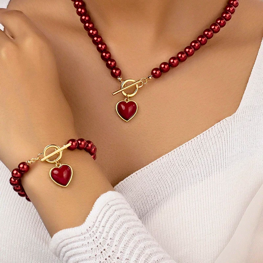 Scarlet Heart Necklace Set