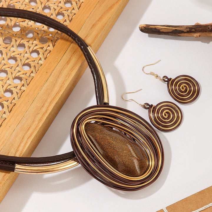Nova Spiral Necklace Set