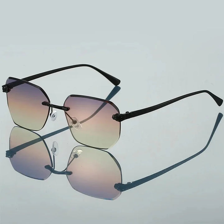 Old-Money Gradient Sunglasses
