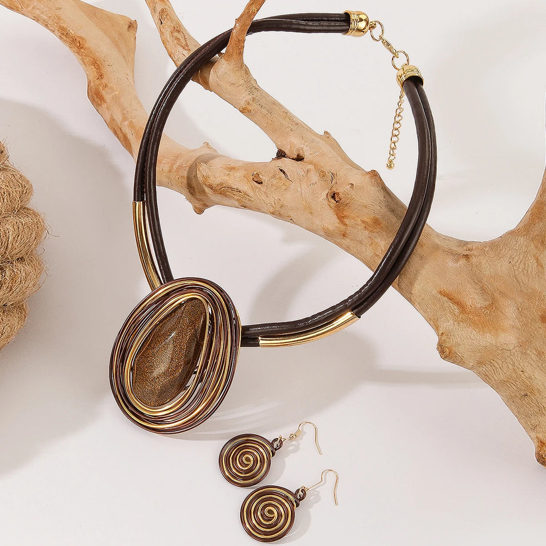 Nova Spiral Necklace Set