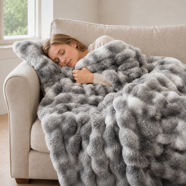 Sienna Plush Throw Blanket