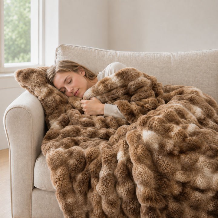 Sienna Plush Throw Blanket